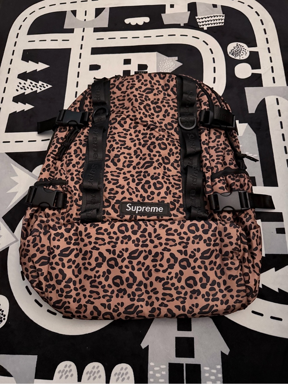 Supreme Men's Leopard Print Backpack - Brown/Black